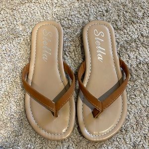 Girls flip flops